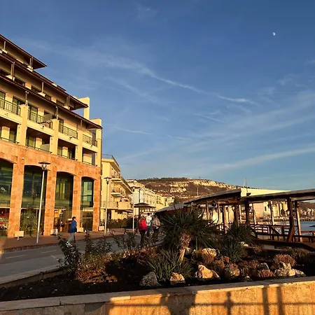 Sea Sky View Apartmán