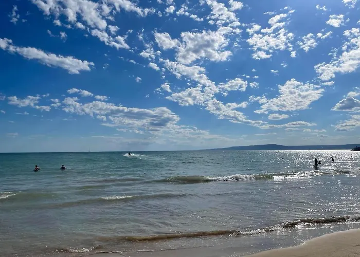 Sea Sky View Апартамент