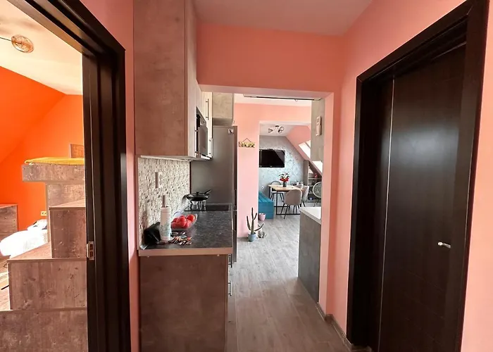 Sea Sky View Апартамент *