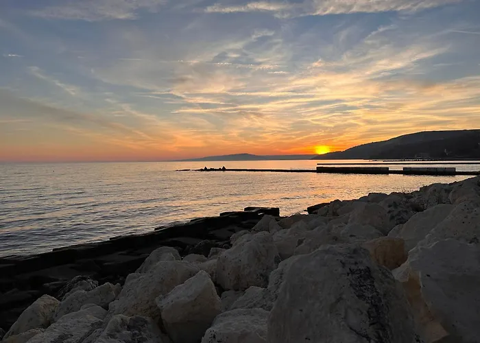 Sea Sky View Балчик