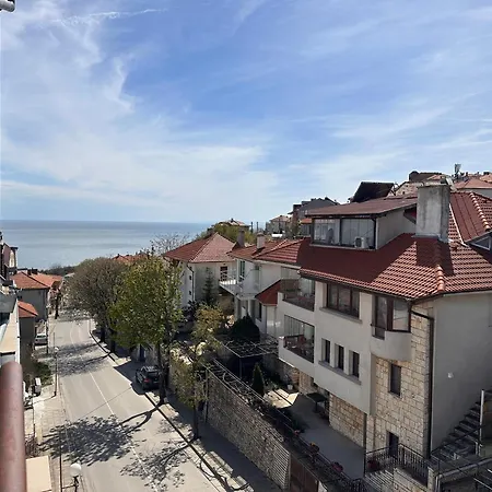 Appartement Sea Sky View Baltsjik