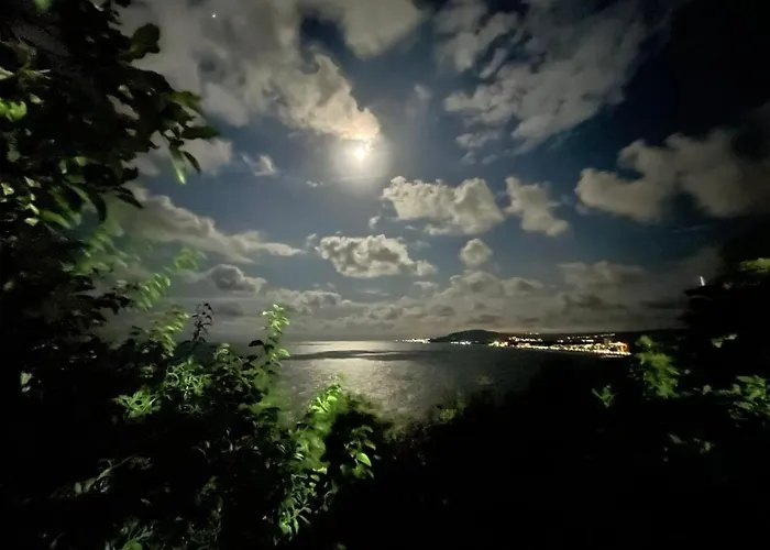 Sea Sky View Apartament *